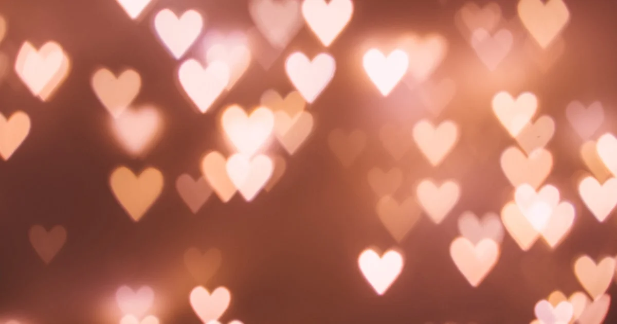 12 ไอเดียของขวัญวันวาเลนไทน์ 2569 ที่คนรักต้องประทับใจ